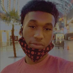 Meet your Posher, Melvin